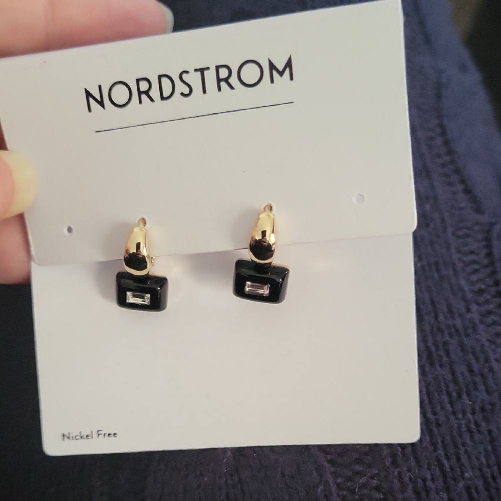 NEW Nordstrom Black and Gold‎ Rectangular Earrings